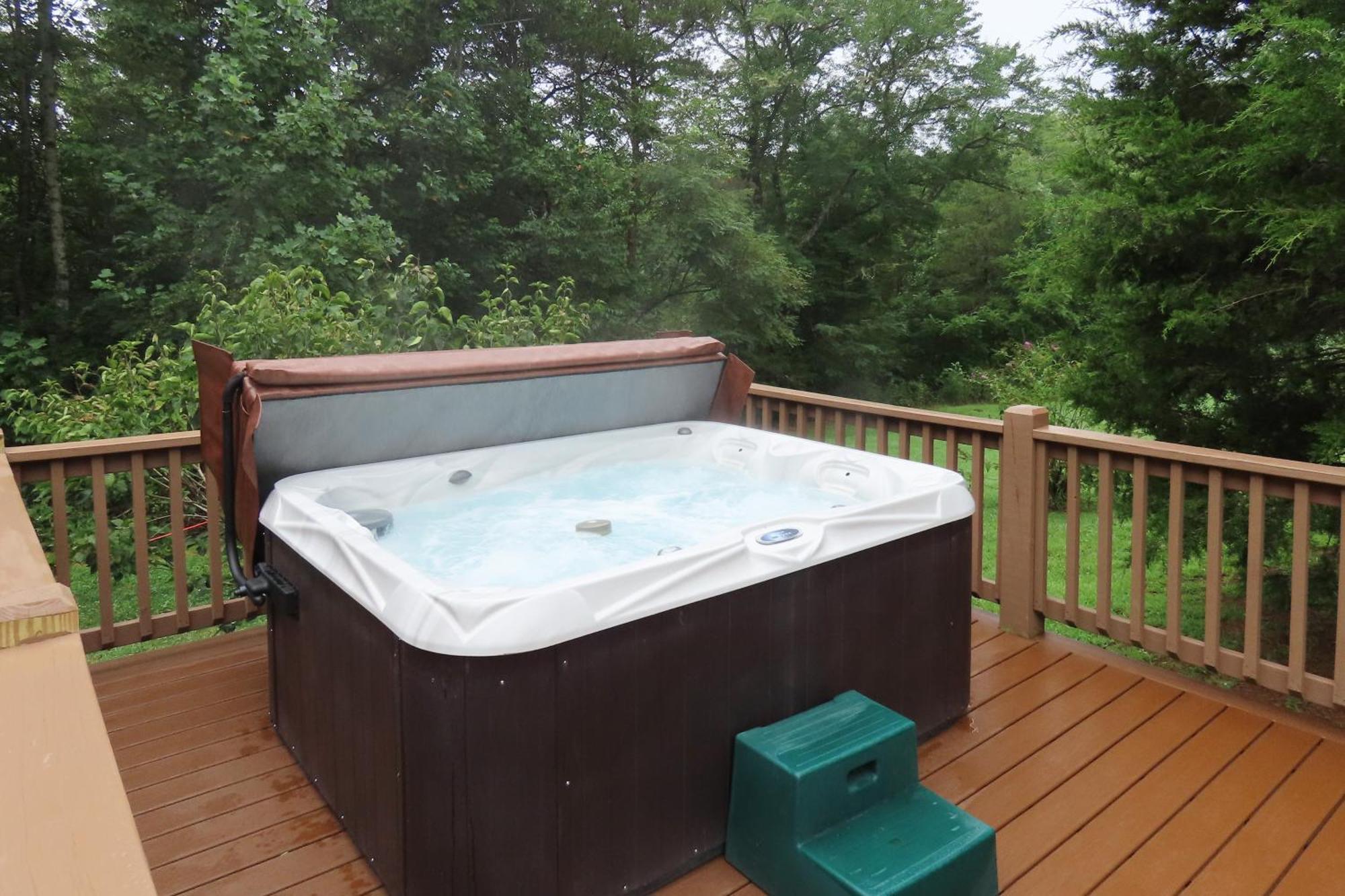 Scenic Fox Ridge Cabin On 4 Acres With Hot Tub! Whittier Eksteriør billede